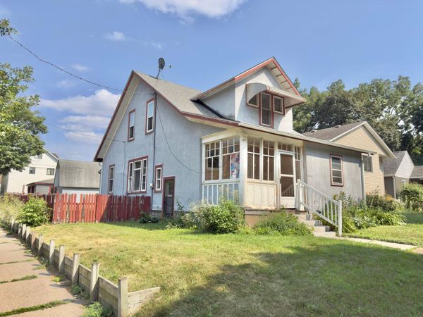 878 22nd Avenue SE, Minneapolis, MN 55414