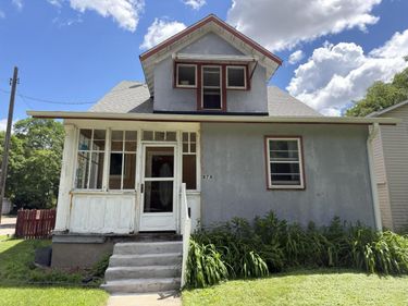 878 22nd Avenue SE, Minneapolis, MN 55414