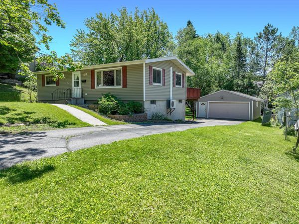 128 Hubbell Street, Duluth, MN 55803