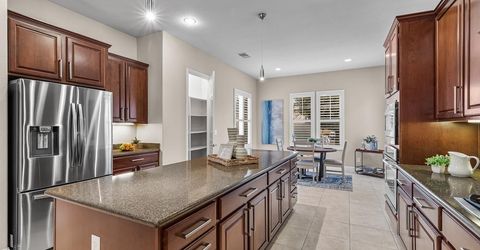 2498 Pepper Tree Ln, Manteca, CA 95336 Photo