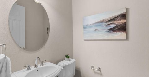 2498 Pepper Tree Ln, Manteca, CA 95336 Photo