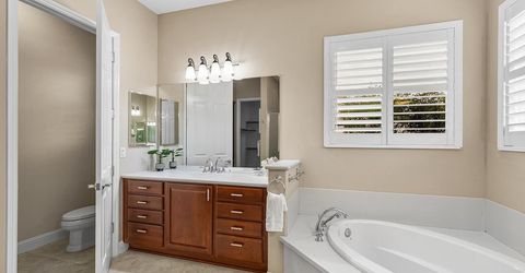 2498 Pepper Tree Ln, Manteca, CA 95336 Photo