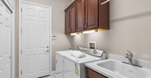 2498 Pepper Tree Ln, Manteca, CA 95336 Photo