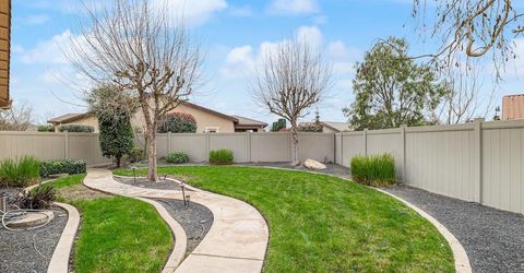 2498 Pepper Tree Ln, Manteca, CA 95336 Photo