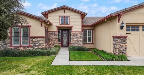 2498 Pepper Tree Ln, Manteca, CA 95336 Photo