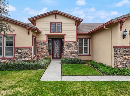 2498 Pepper Tree Ln, Manteca, CA 95336 Photo