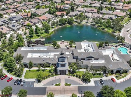 2498 Pepper Tree Ln, Manteca, CA 95336 Photo