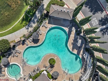2498 Pepper Tree Ln, Manteca, CA 95336 Photo