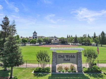 2498 Pepper Tree Ln, Manteca, CA 95336 Photo