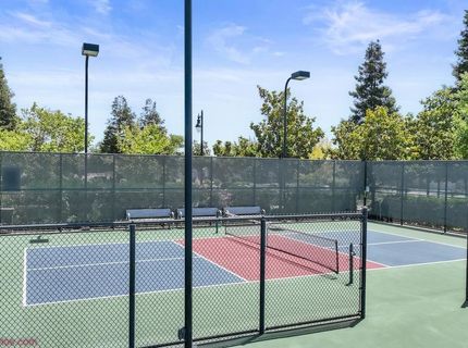 2498 Pepper Tree Ln, Manteca, CA 95336 Photo