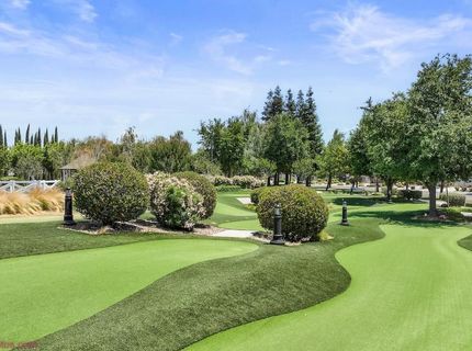 2498 Pepper Tree Ln, Manteca, CA 95336 Photo