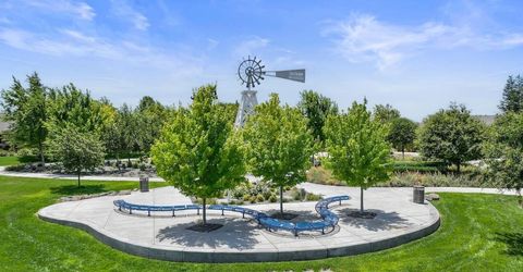 2498 Pepper Tree Ln, Manteca, CA 95336 Photo