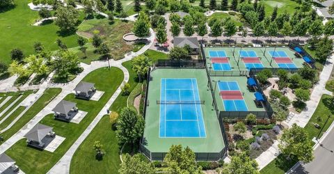 2498 Pepper Tree Ln, Manteca, CA 95336 Photo