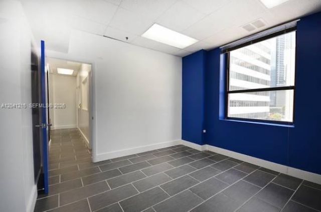168 SE 1st St , Unit 501, Miami, FL 33131 Photo