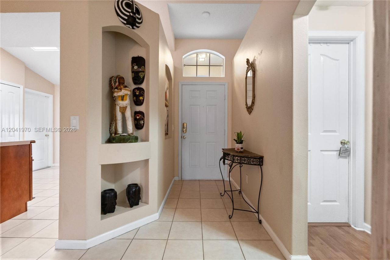 2257 SW Picture Ter, Port Saint Lucie, FL 34953 Photo