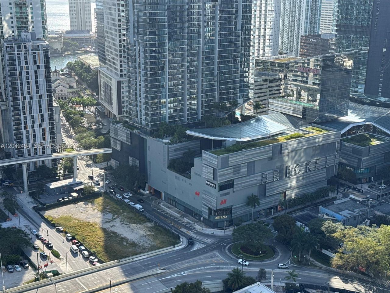 92 SW 3rd St , Unit 3912, Miami, FL 33130 Photo