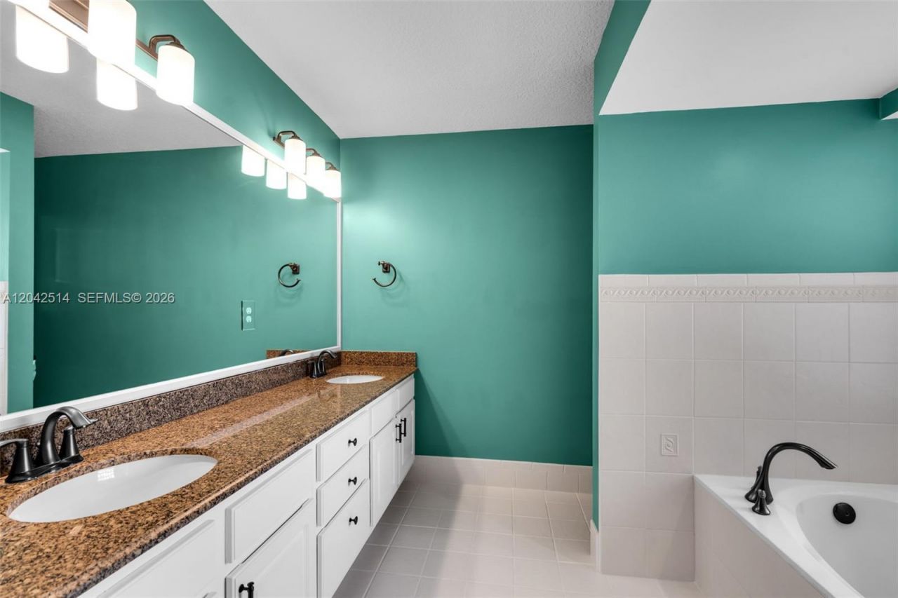 5703 Lago Del Sol Dr , Lake Worth, FL 33449 Photo