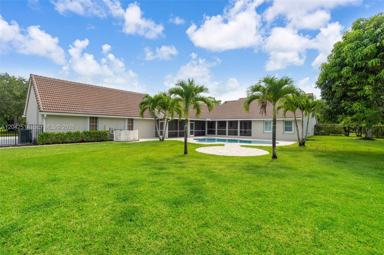 5703 Lago Del Sol Dr , Lake Worth, FL 33449 Photo