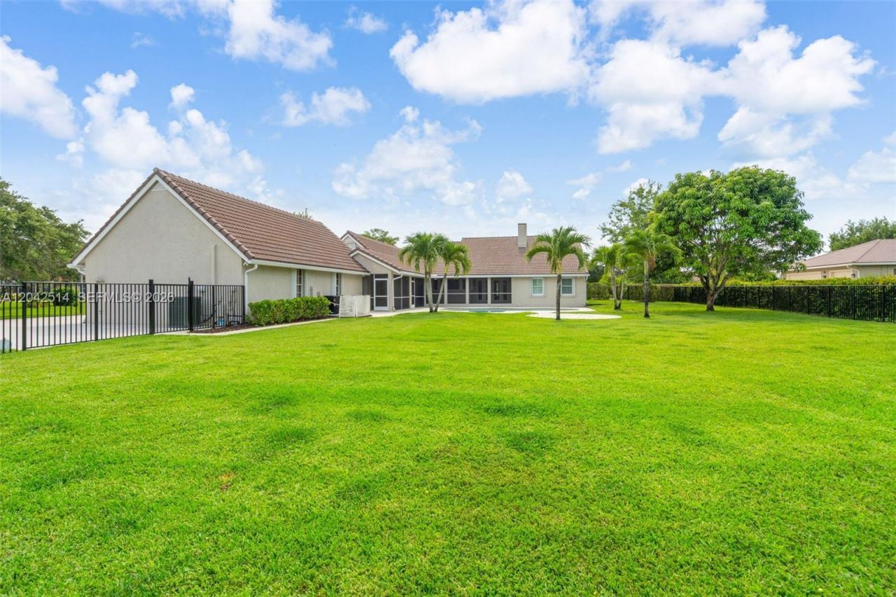 5703 Lago Del Sol Dr , Lake Worth, FL 33449 Photo