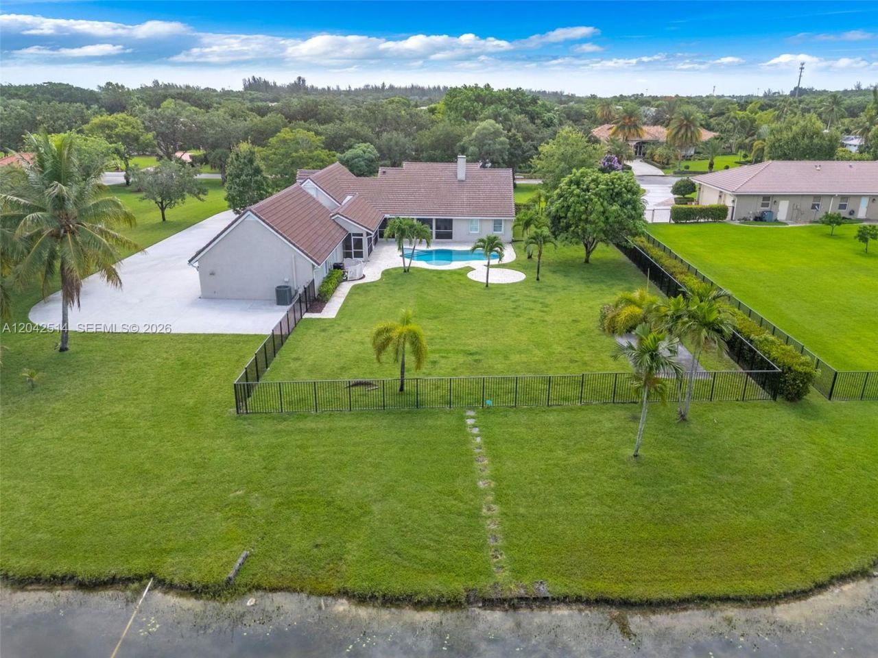 5703 Lago Del Sol Dr , Lake Worth, FL 33449 Photo