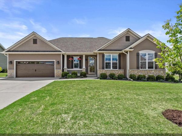 335 DEER MEADOW DRIVE, Fredonia, WI 53021
