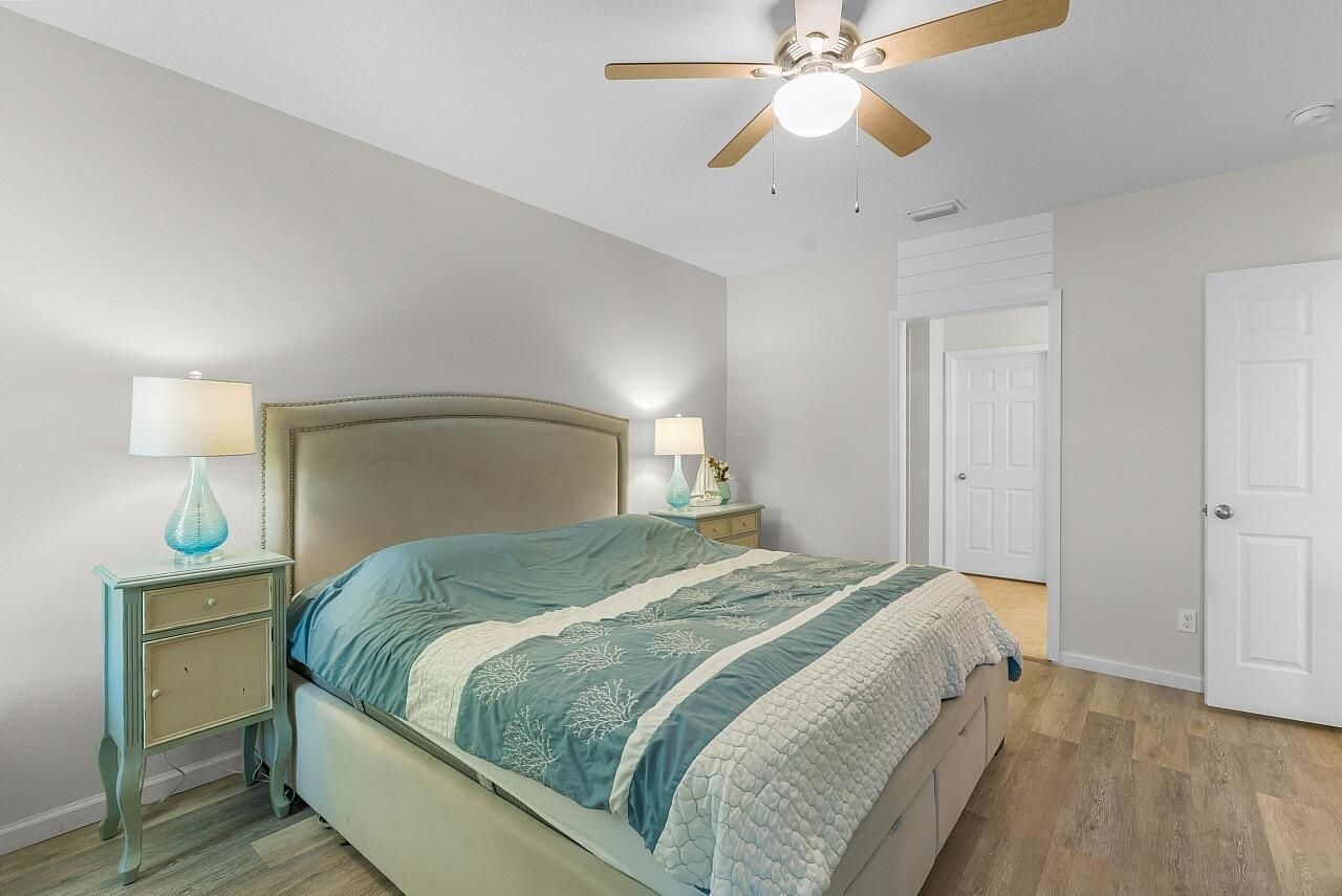 8110 Westfield Circle, Vero Beach, FL 32966 Photo