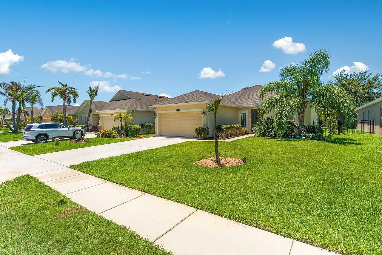 8110 Westfield Circle, Vero Beach, FL 32966 Photo