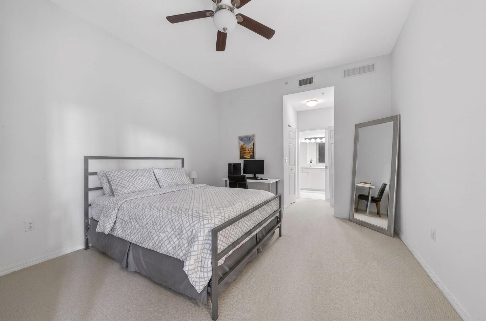 804 E Windward Way, Unit 111, Lantana, FL 33462 Photo