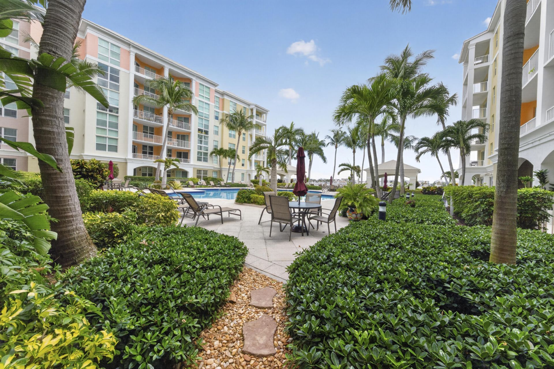 804 E Windward Way, Unit 111, Lantana, FL 33462 Photo