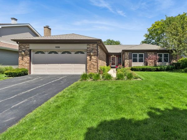 Arlington Heights, IL 60004