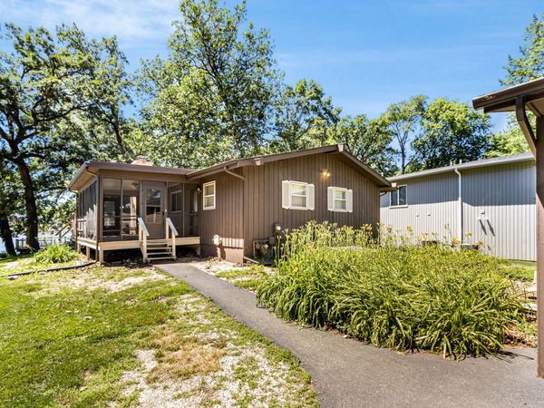407 Holiday Drive , Lake Holiday, IL 60552