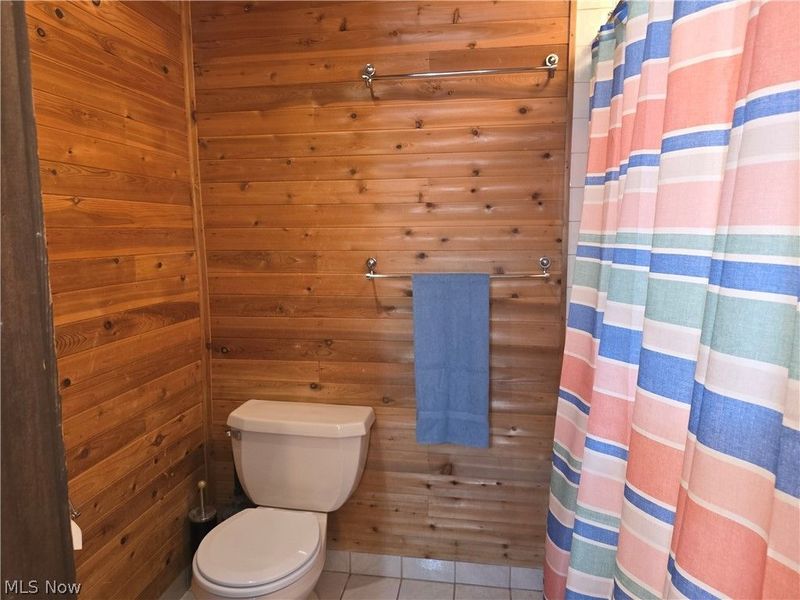 2868 Shade Road, Bath, OH 44333 Photo 8