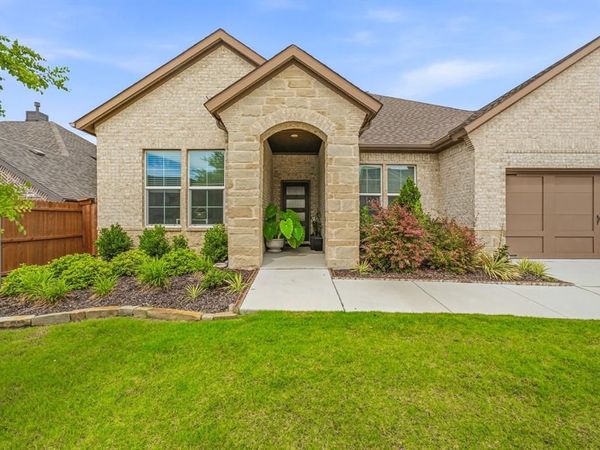 312 Honey Brook Lane, Aledo, TX 76008