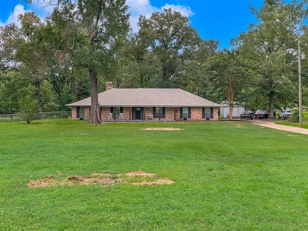 7433 Whispering Pines Drive, Shreveport, LA 71129