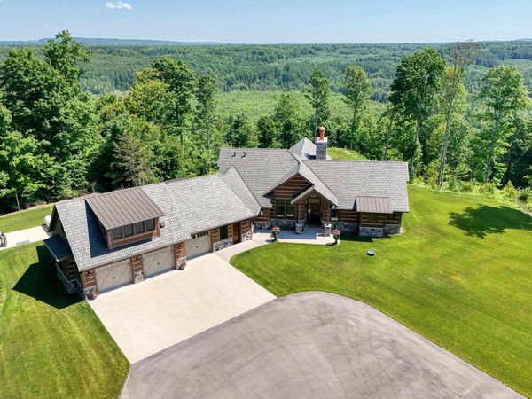 3375 Crum Road, Benzonia, MI 49616