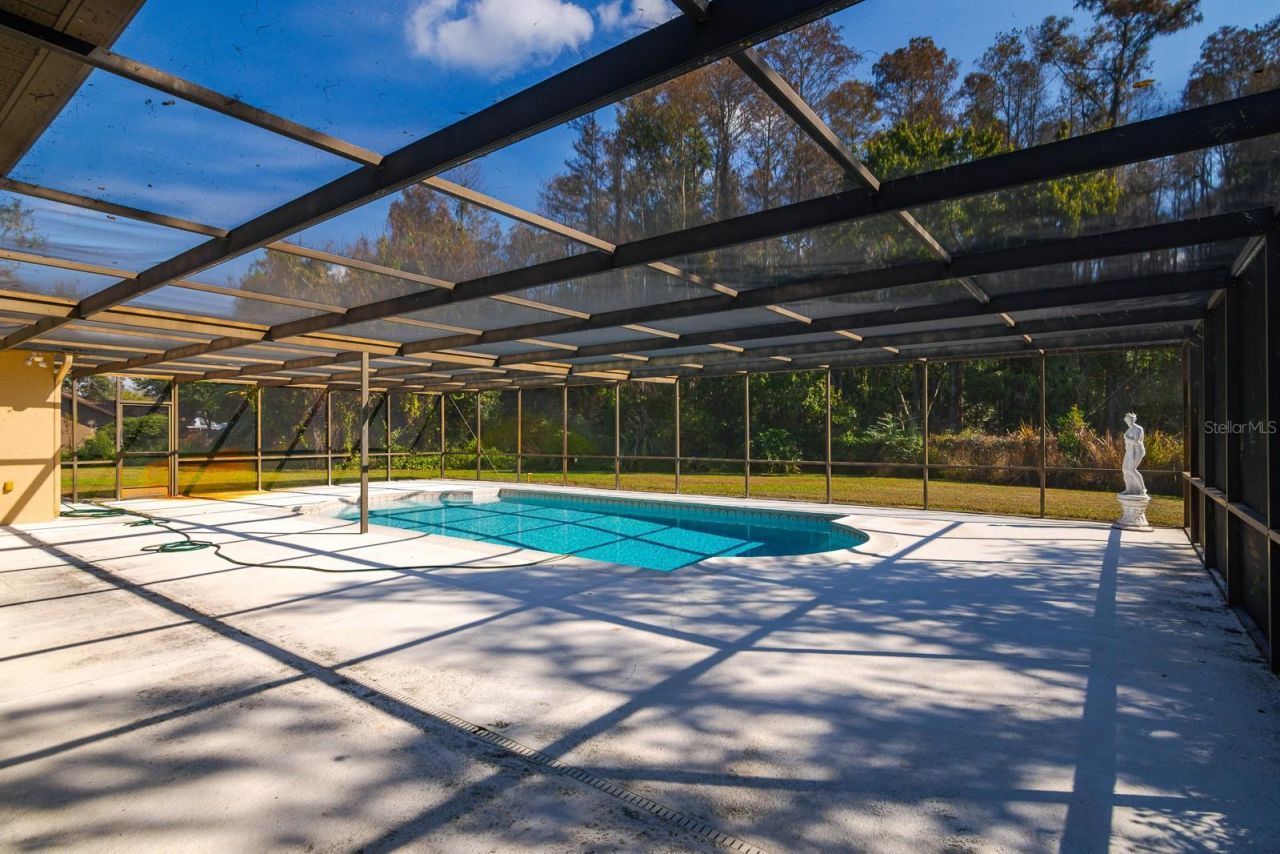 10206 Lakeview Drive , New Port Richey, FL 34654 Photo