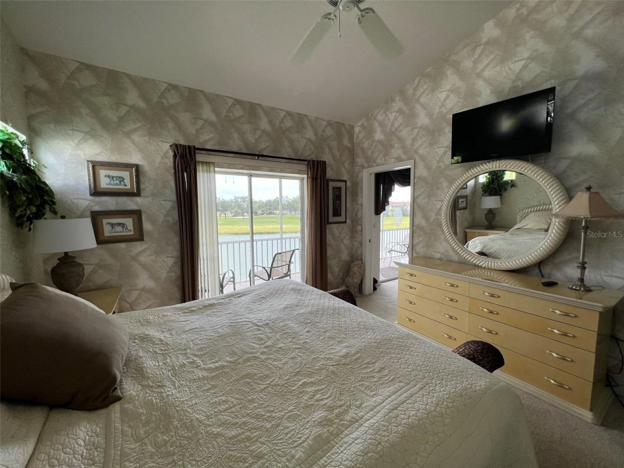 6632 Pineview Terrace, Unit 10-201, Bradenton, FL 34203 Photo