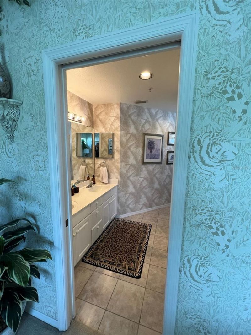 6632 Pineview Terrace, Unit 10-201, Bradenton, FL 34203 Photo