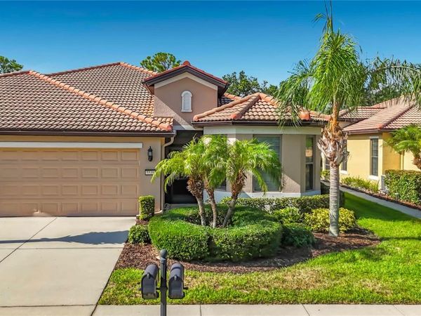 5539 SUNSET FALLS DRIVE , APOLLO BEACH, FL 33572