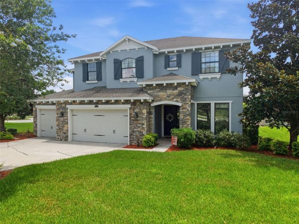 17909 HOWSMOOR PLACE, LUTZ, FL 33559