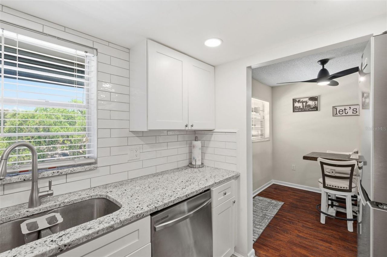 5245 Amulet Drive , Unit 306, New Port Richey, FL 34652 Photo