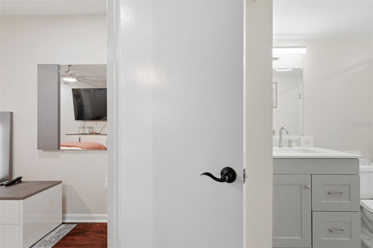 5245 Amulet Drive , Unit 306, New Port Richey, FL 34652 Photo