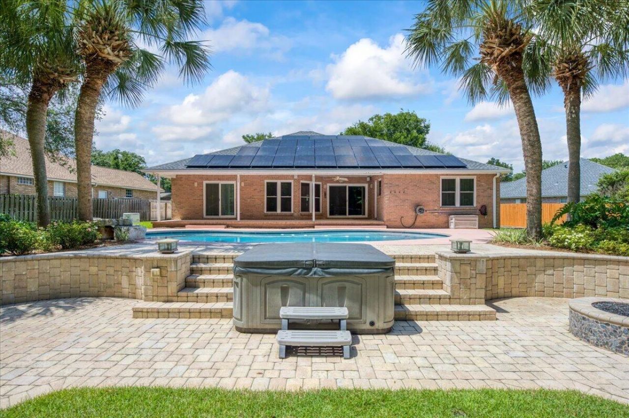 34 Hillcrest Drive, Shalimar, FL 32579 Main Photo