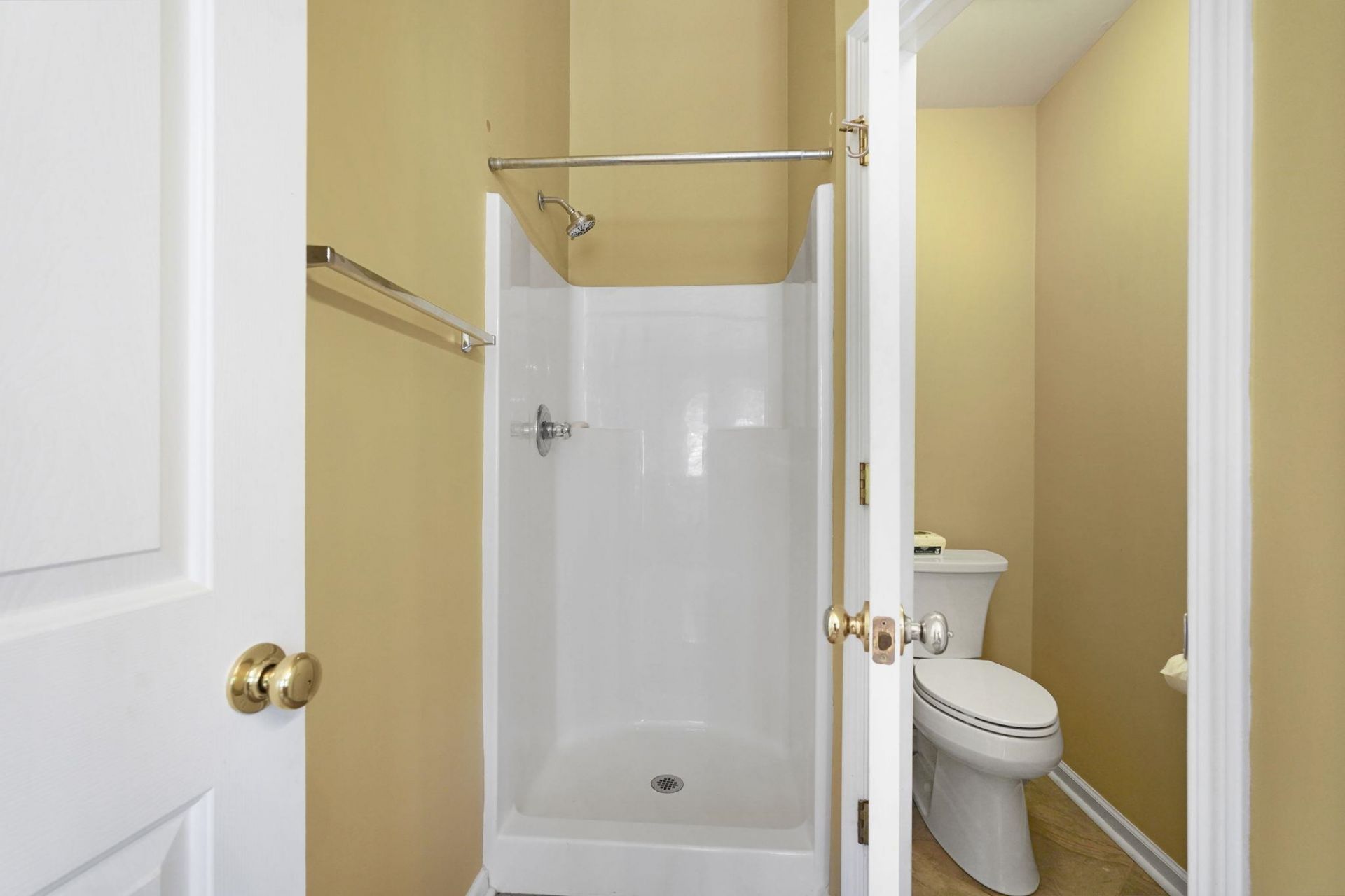 4544 Fringetree Dr. Photo 10