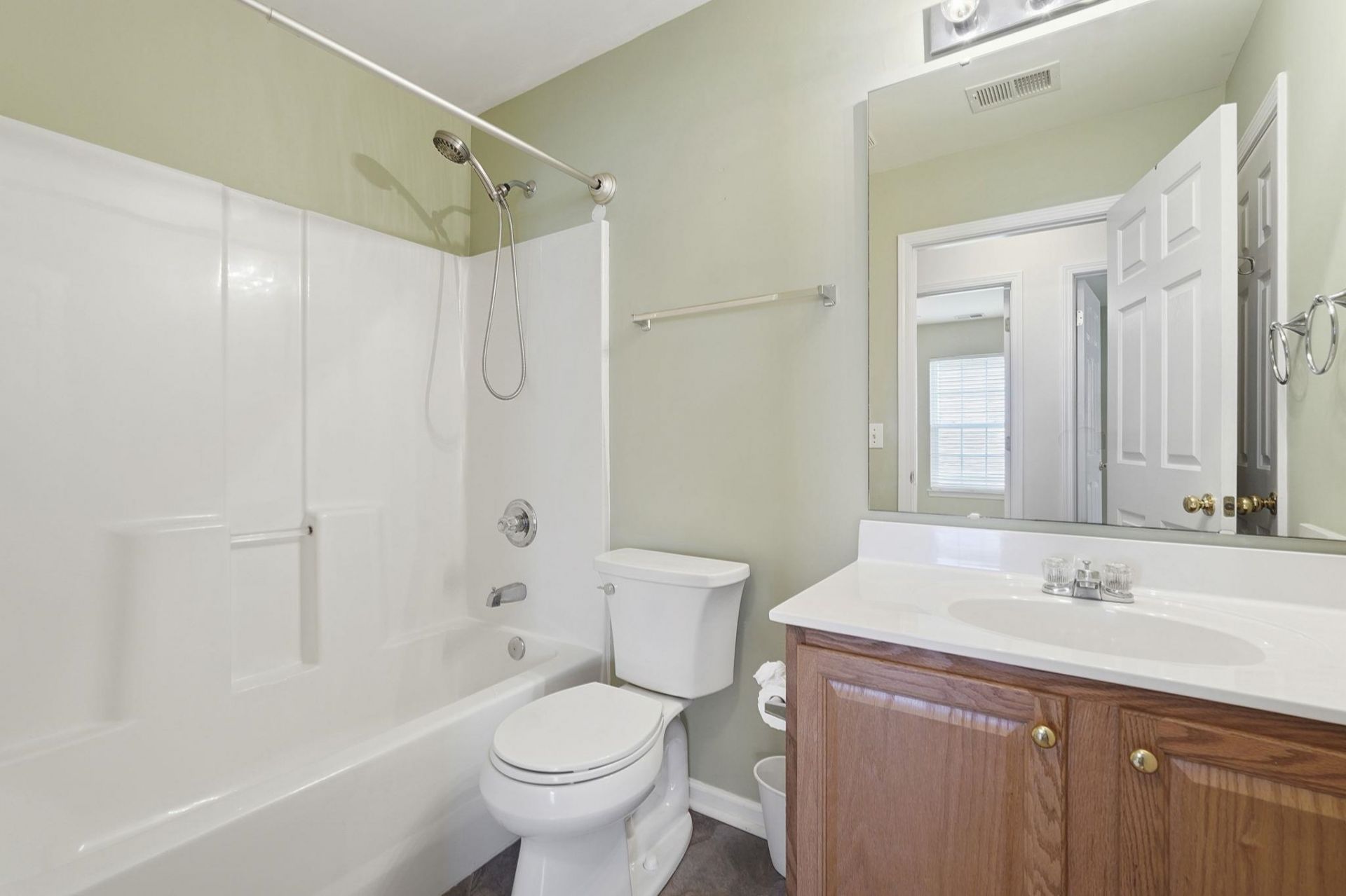 4544 Fringetree Dr. Photo 26