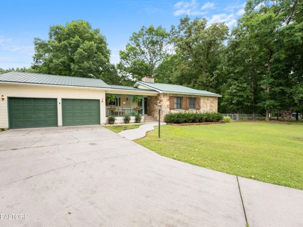 241 Cardinal Loop , Crossville, TN 38555