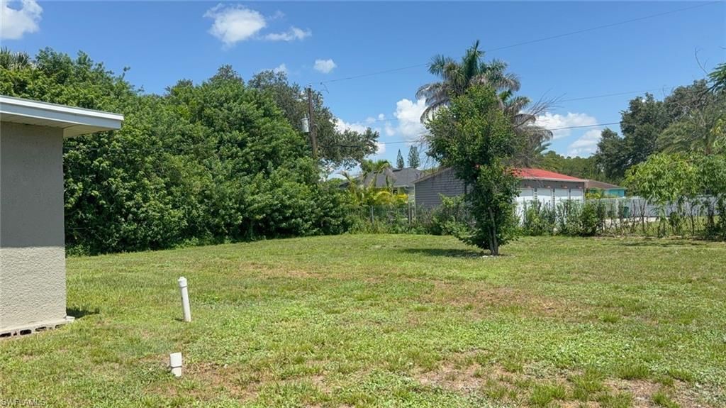 2199 Wyandotte Ave , Alva, FL 33920 Photo