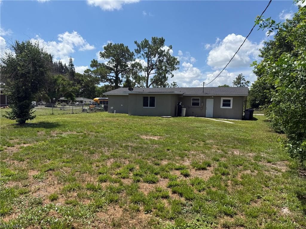 2199 Wyandotte Ave , Alva, FL 33920 Photo