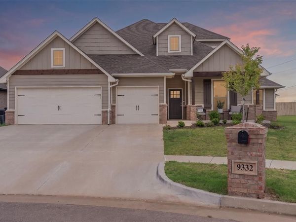9332 NW 117th Street, Yukon, OK 73099