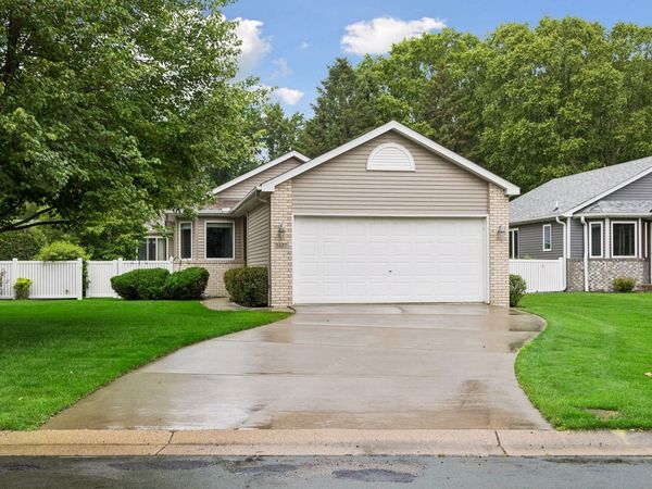 5677 Heather Ridge Drive, Shoreview, MN 55126